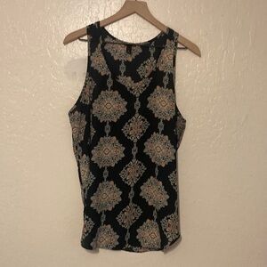 Patterned Black Sleeveless Top in Good Condition